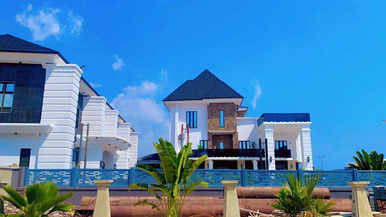 background image of property that can be won through the seabreeze challenge